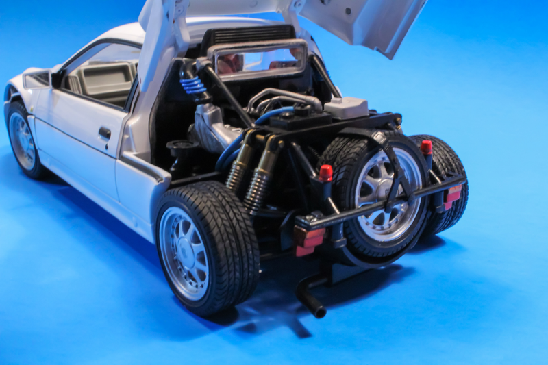 Illustration for article titled Ricko 1:18 scale Ford RS200